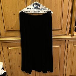 Eileen Fisher black velour skirt
